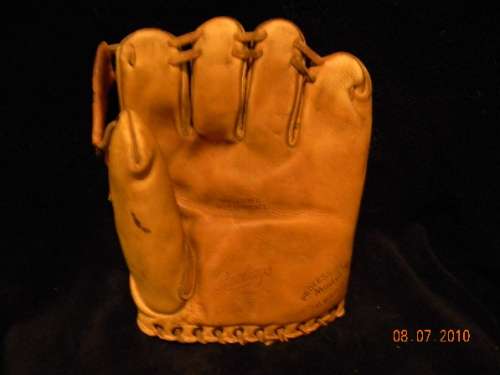 Rawlings Double Laced Web Front